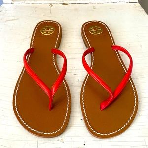 Tory Burch sandal in coral, size 9